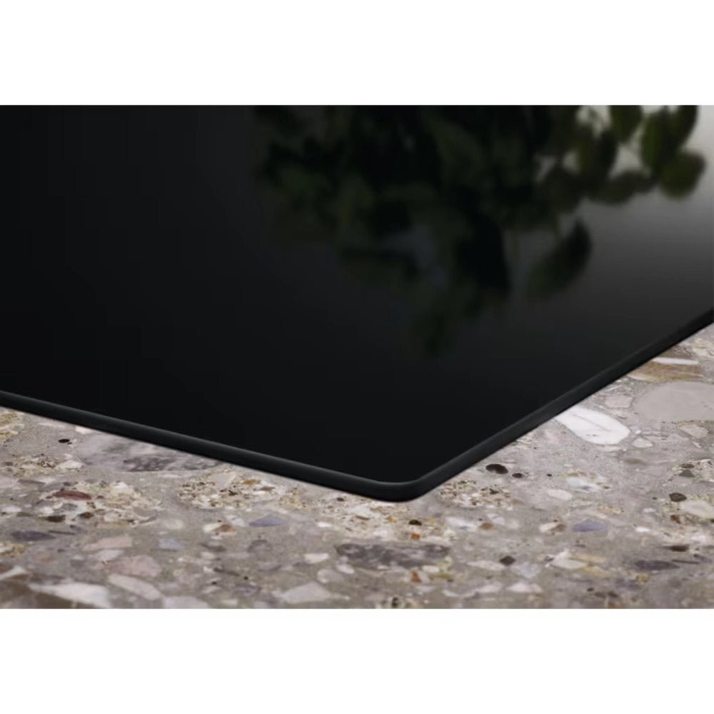 Piano cottura ad induzione Electrolux CIL61443C 4 zone 60 cm. con tecnologia Hob2Hood® nero