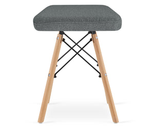 Set di 3 sgabelli Valora PEKO in tessuto grigio con gambe in legno di faggio