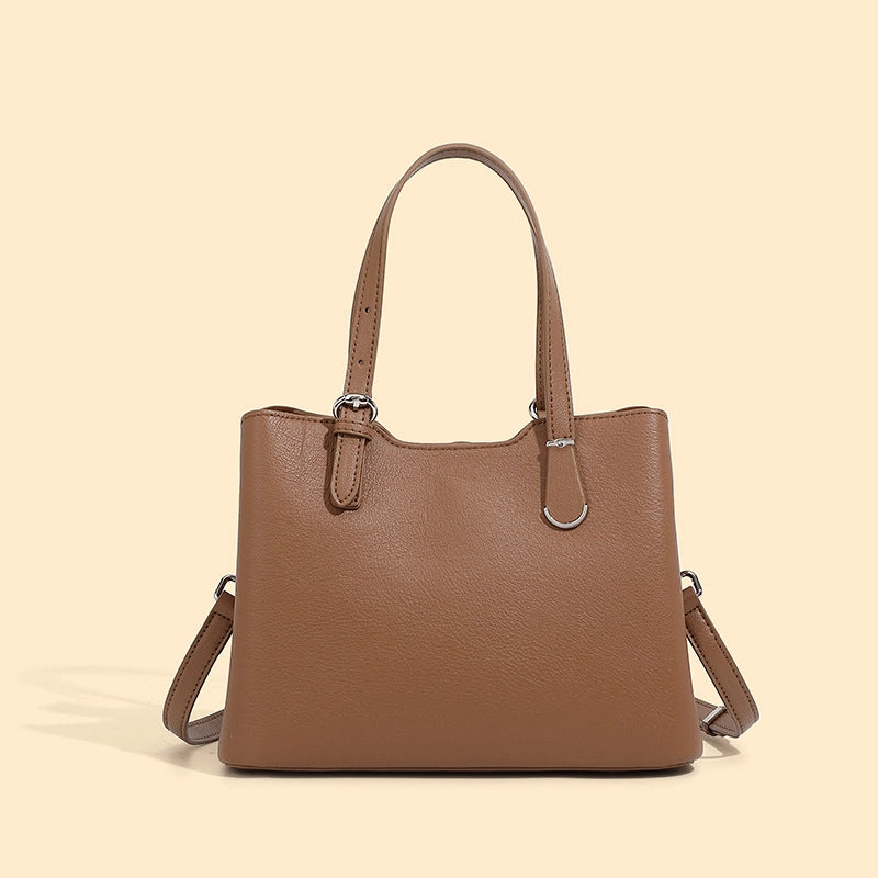 Borsa a tracolla da donna in vera pelle, marrone.