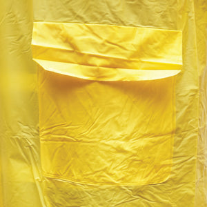 Mantella con cappuccio impermeabile taglia M in PVC, con 2 tasche, chiusura con bottoni a pressione, gialla Breckner Germany