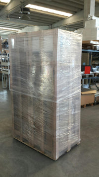 Armadio con top in melaminico e ante scorrevoli in vetro su gambette cm. 120x45x99H