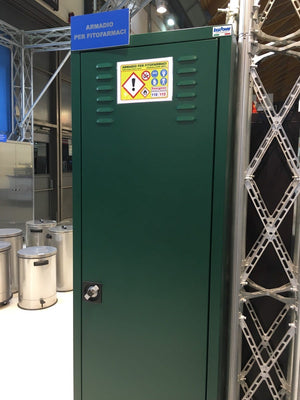 Armadio per fitofarmaci con ante battenti di lamiera zincoplastificata cm 100x45x200h