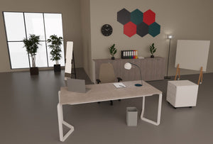 Arredo moderno operativo con scrivania, sedia, mobile basso per archivio documenti e cassettiera metallica