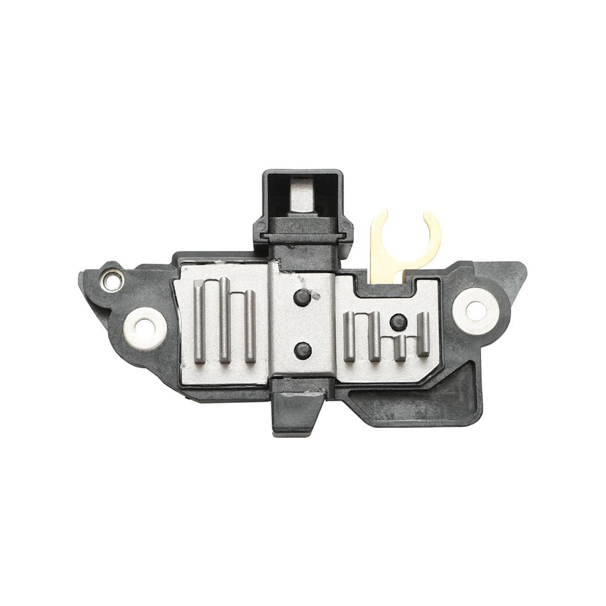 Relè alternatore per John Deere, Massey Ferguson codice OEM AL172532, V836679143, ARB0313, BOSF00M144129, F00M145313, F00M145386 12V