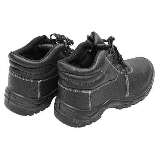 Scarpe di protezione taglia 46 con suola in acciaio e inserto in talpa di metallo.