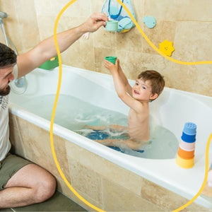 Badabulle Set di 7 tazze impilabili numerate - Giocattoli da bagno in morbido silicone