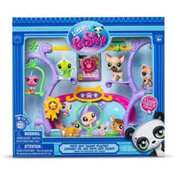 BANDAI - Littlest Pet Shop - Pets Got Talent Playset - Playset con 2 animali, decorazioni e accessori - BF00558