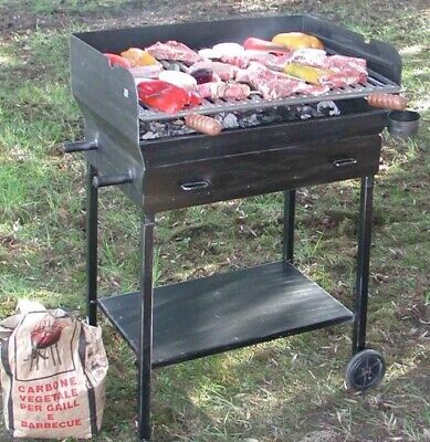 BARBECUE A CARBONELLA MODELLO FESTA IN FERRO BATTUTO CM.70X50H90