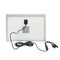 Sistema di illuminazione con lampadine 4x16 LED, pannello solare 5V/10W e telecomando