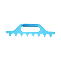 Strumento distanziatore per telaini di arnie in plastica a 7 file