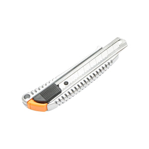 Taglierino professionale 18x100mm con manico in alluminio Coofix