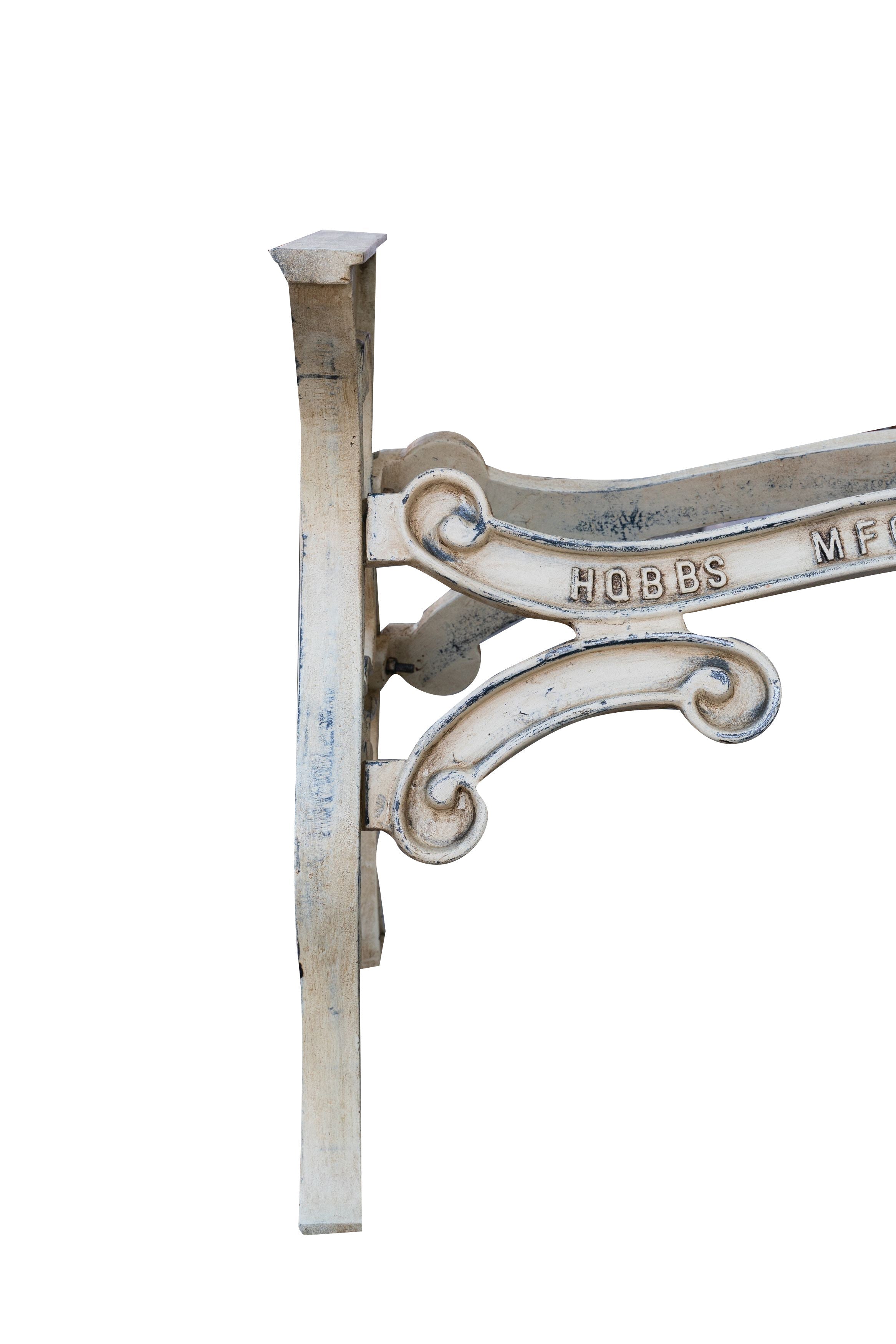 Biscottini Base tavolo in ghisa finitura anticata Molto stabile, robusta Offerta Speciale