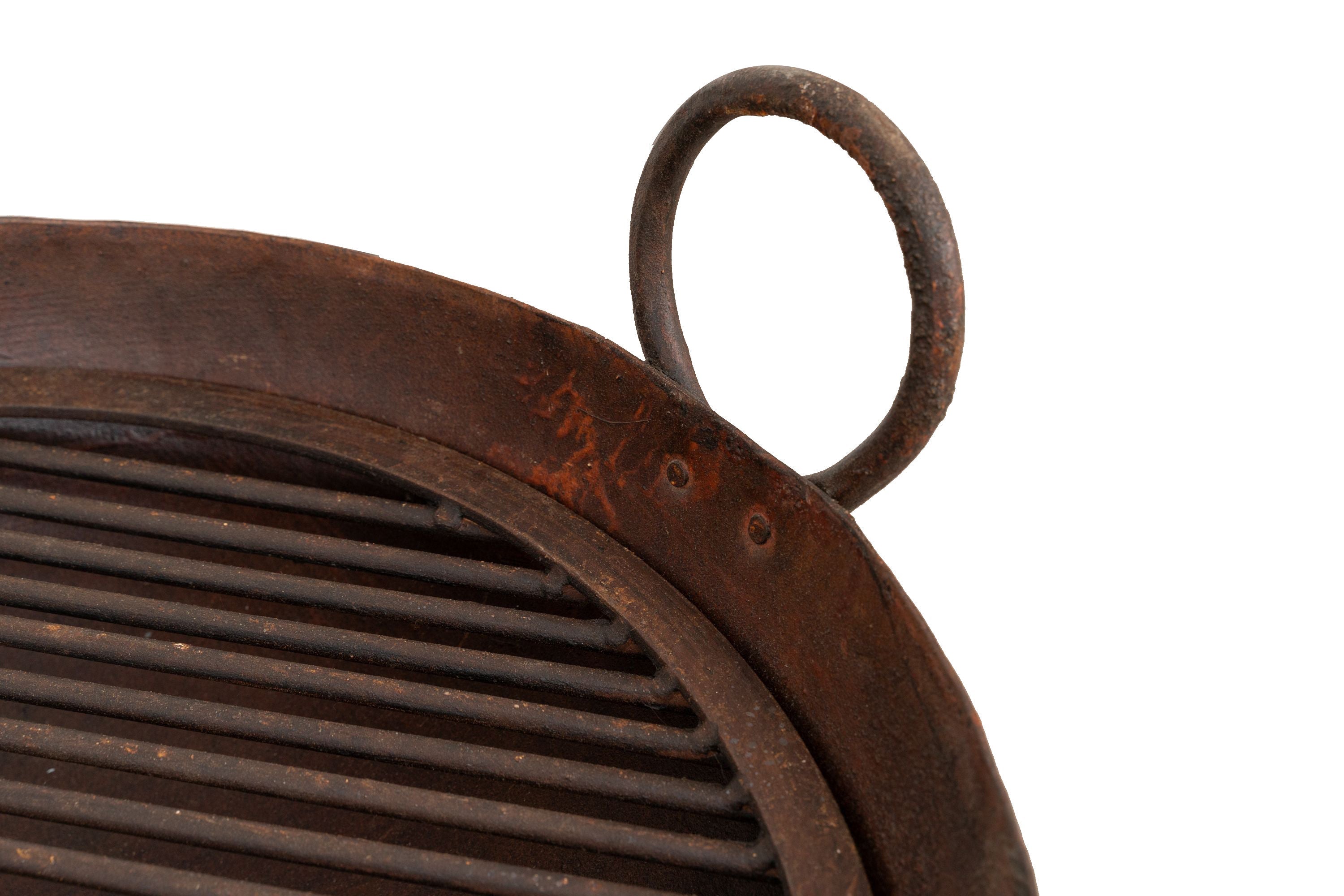 Biscottini Braciere in ferro battuto lavorato a mano L59XPR54XH80 cm Comodo pratico