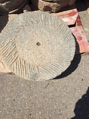 Biscottini Elemento di macina in pietra, misure assortite Vecchia ruota passato Offerta