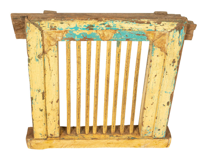 Biscottini Finestra finestrina grata in legno massello e in ferro antica e vecchia medievale con telaio da interno o da esterno