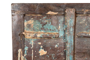 Biscottini Finestra finestrina grata in legno massello e in ferro antica e vecchia medievale con telaio da interno o da esterno