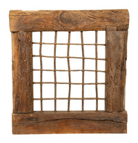 Biscottini Finestra finestrina grata in legno massello e in ferro antica e vecchia medievale con telaio da interno o da esterno
