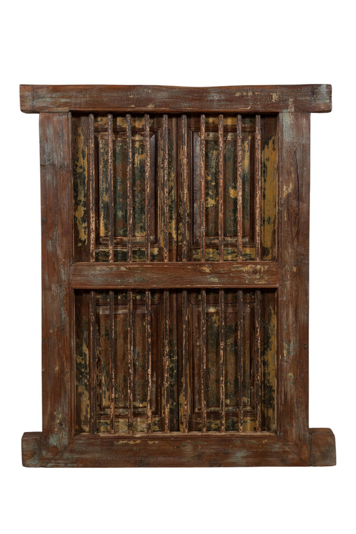 Biscottini Finestra finestrina grata in legno massello e in ferro antica e vecchia medievale con telaio da interno o da esterno