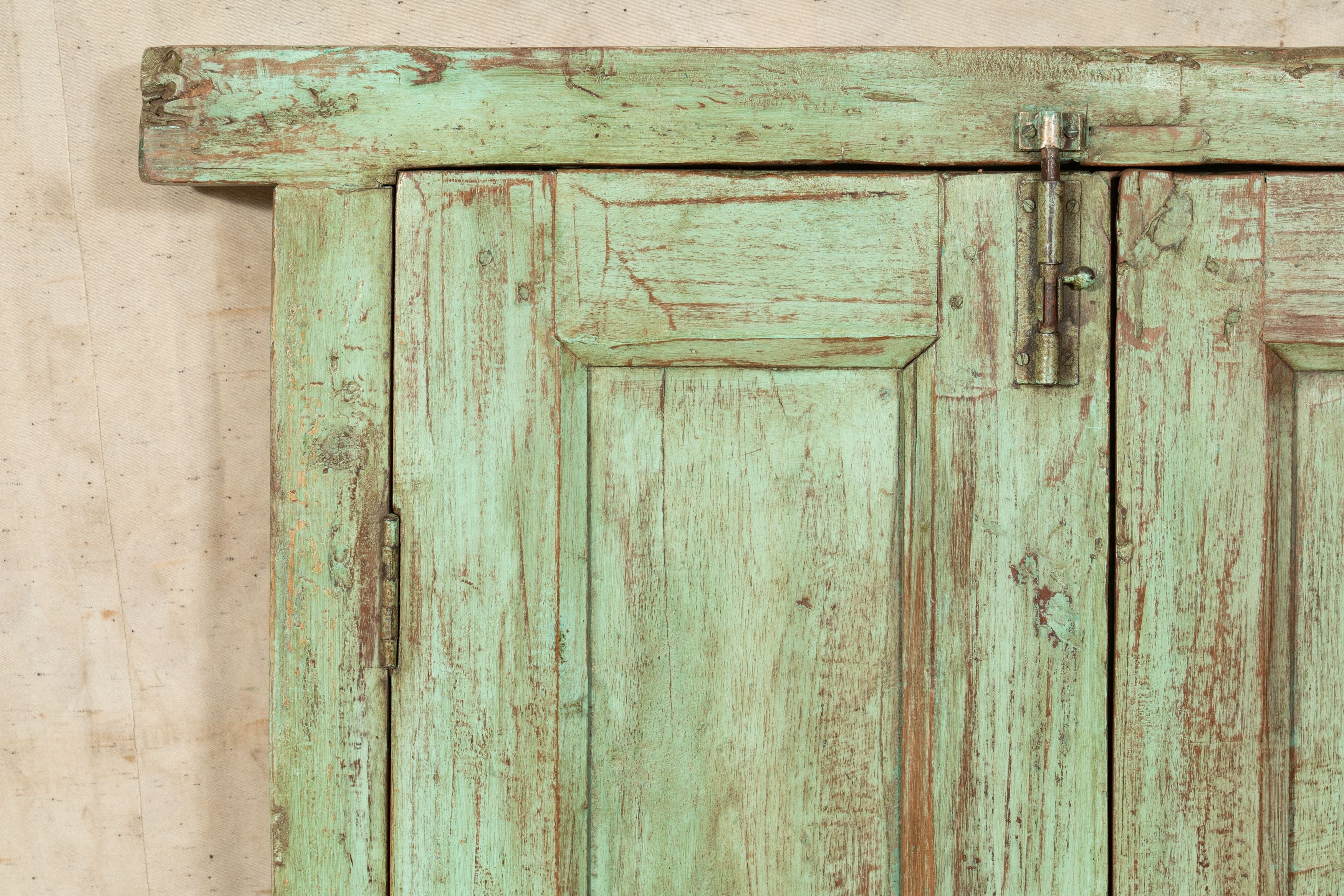 Biscottini Finestra finestrina grata porta in legno massello e in ferro antica e vecchia con telaio da interno o da esterno