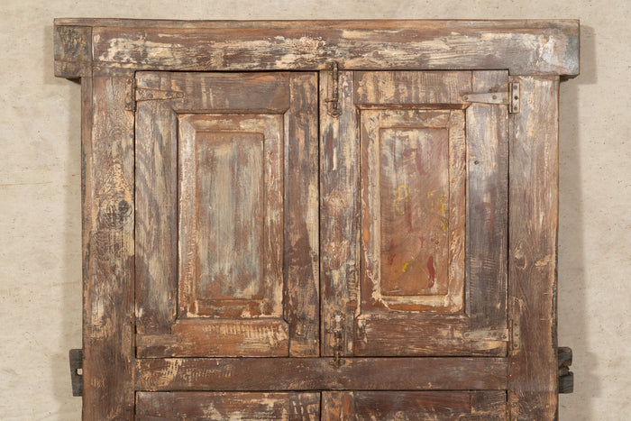 Biscottini Finestra finestrina grata porta in legno massello e in ferro antica e vecchia con telaio da interno o da esterno