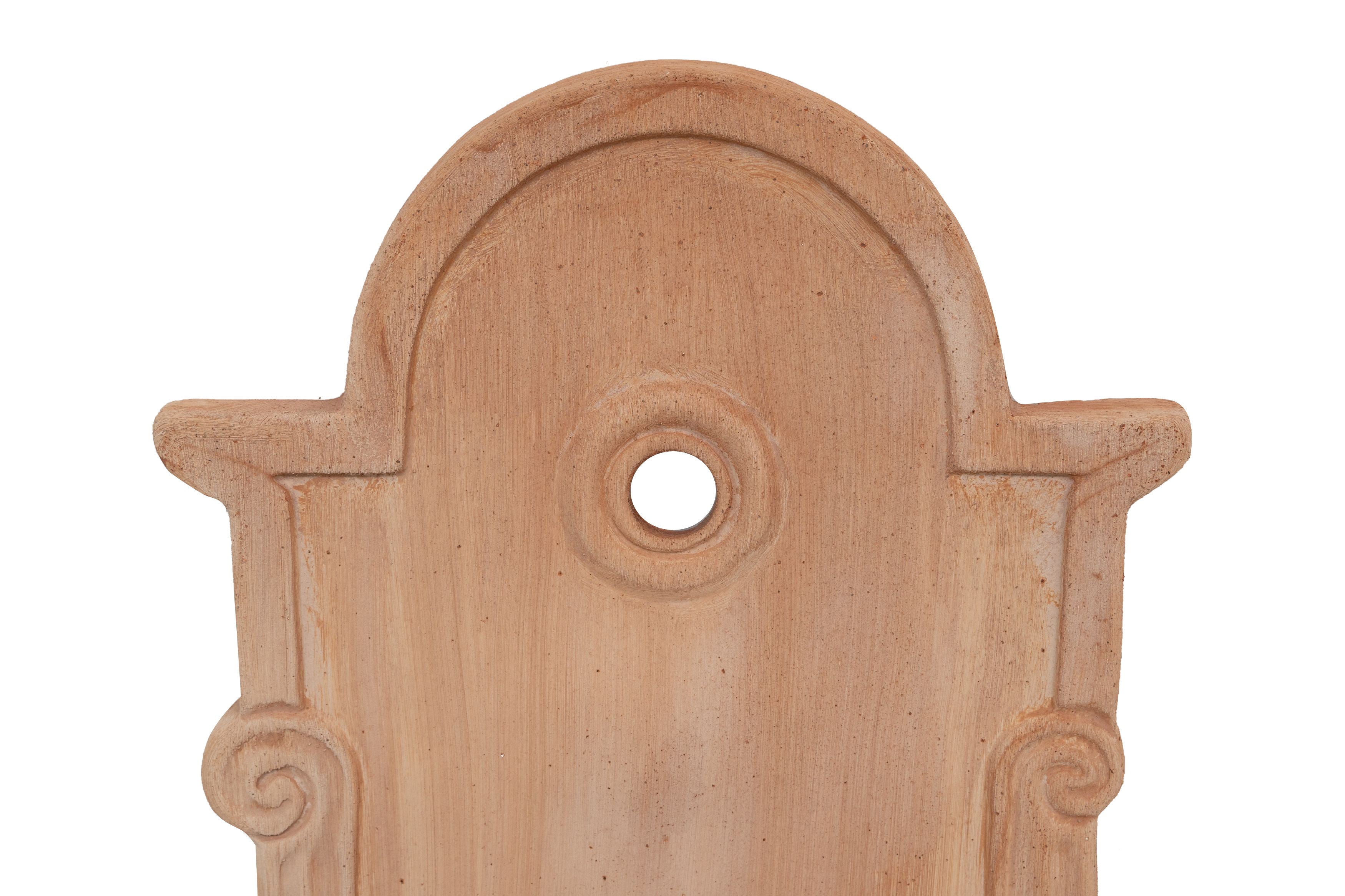 Biscottini Fontana a muro da parete da appendere in Terracotta 100% Made in Italy interamente Lavorata a Mano