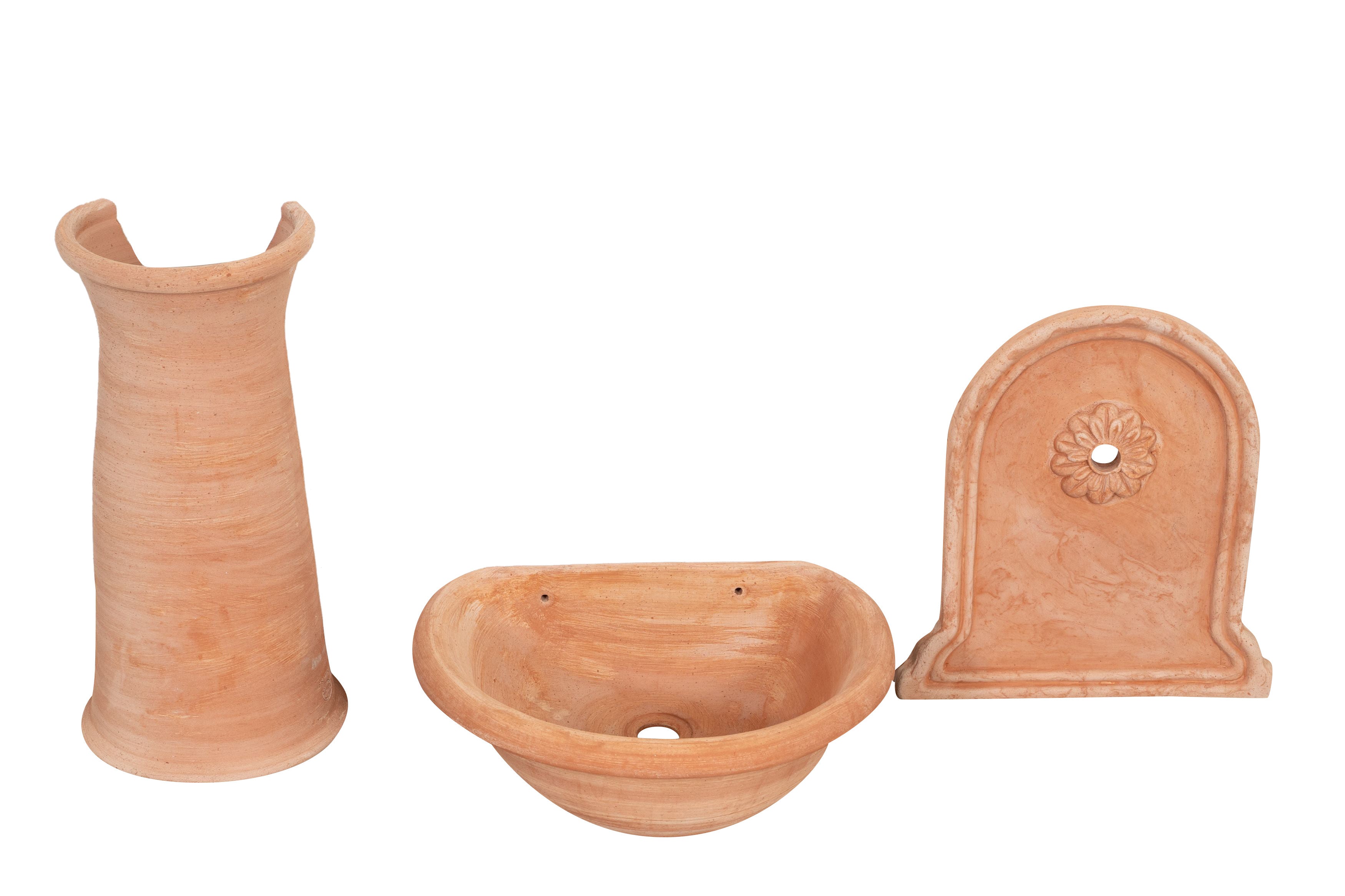 Biscottini Fontana a muro invecchiata in terracotta toscana a base piccola 100% Made in Italy interamente Lavorata a Mano