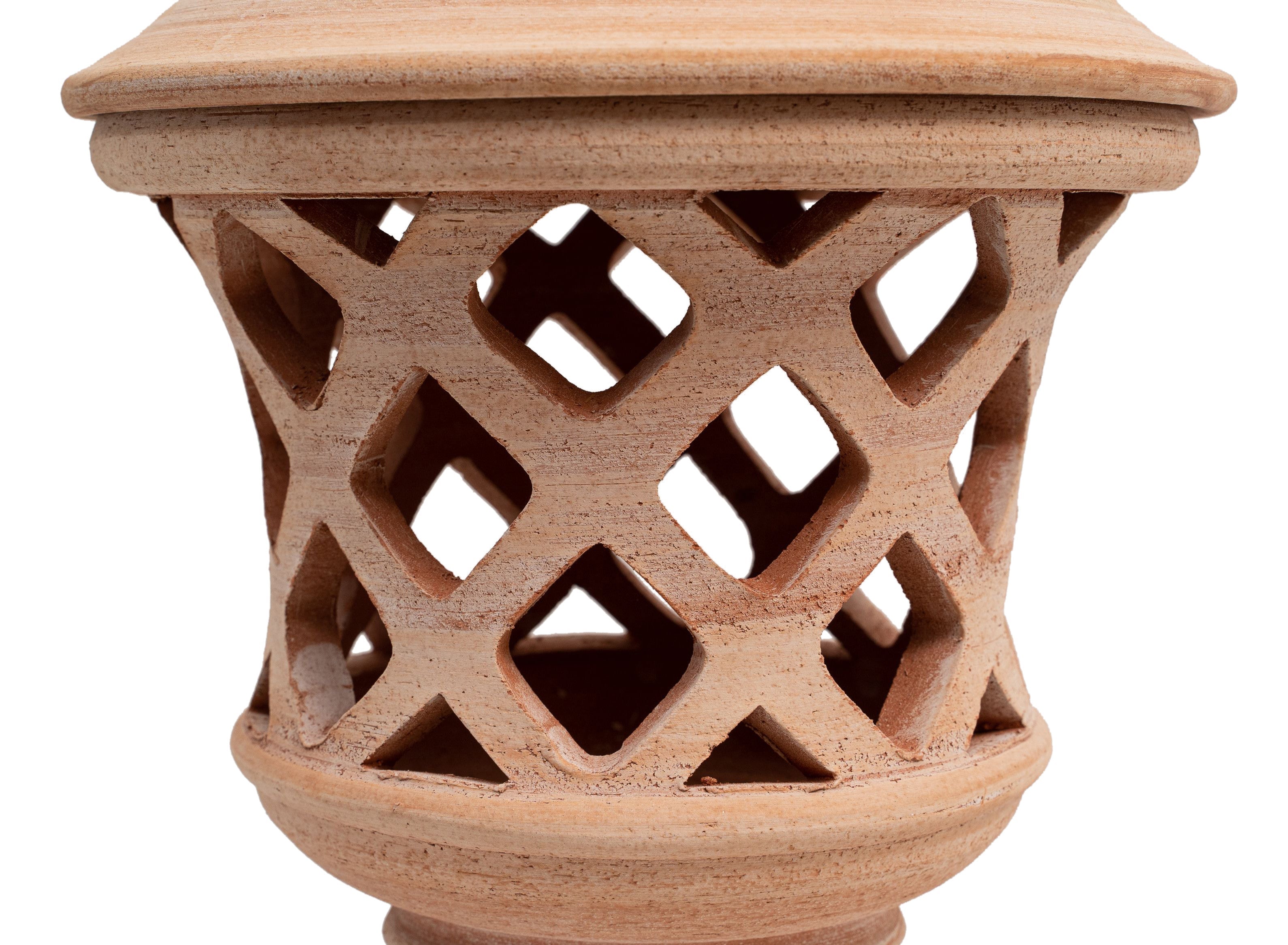 Biscottini Lanterna Terracotta 100% made in Italy interamente lavorata a mano al tornio Porta candele per la casa L30XPR30XH46 CM
