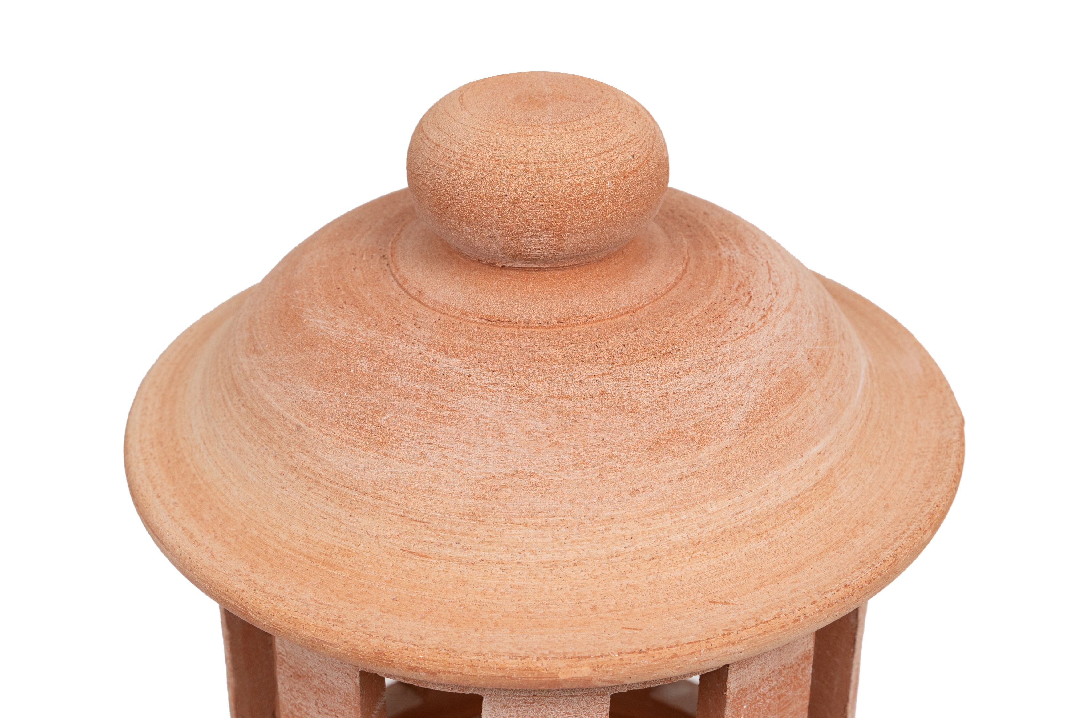 Biscottini Lanterna Terracotta 100% made in Italy interamente lavorato a mano al tornio. Porta candele per la casa L26XPR26XH45 CM