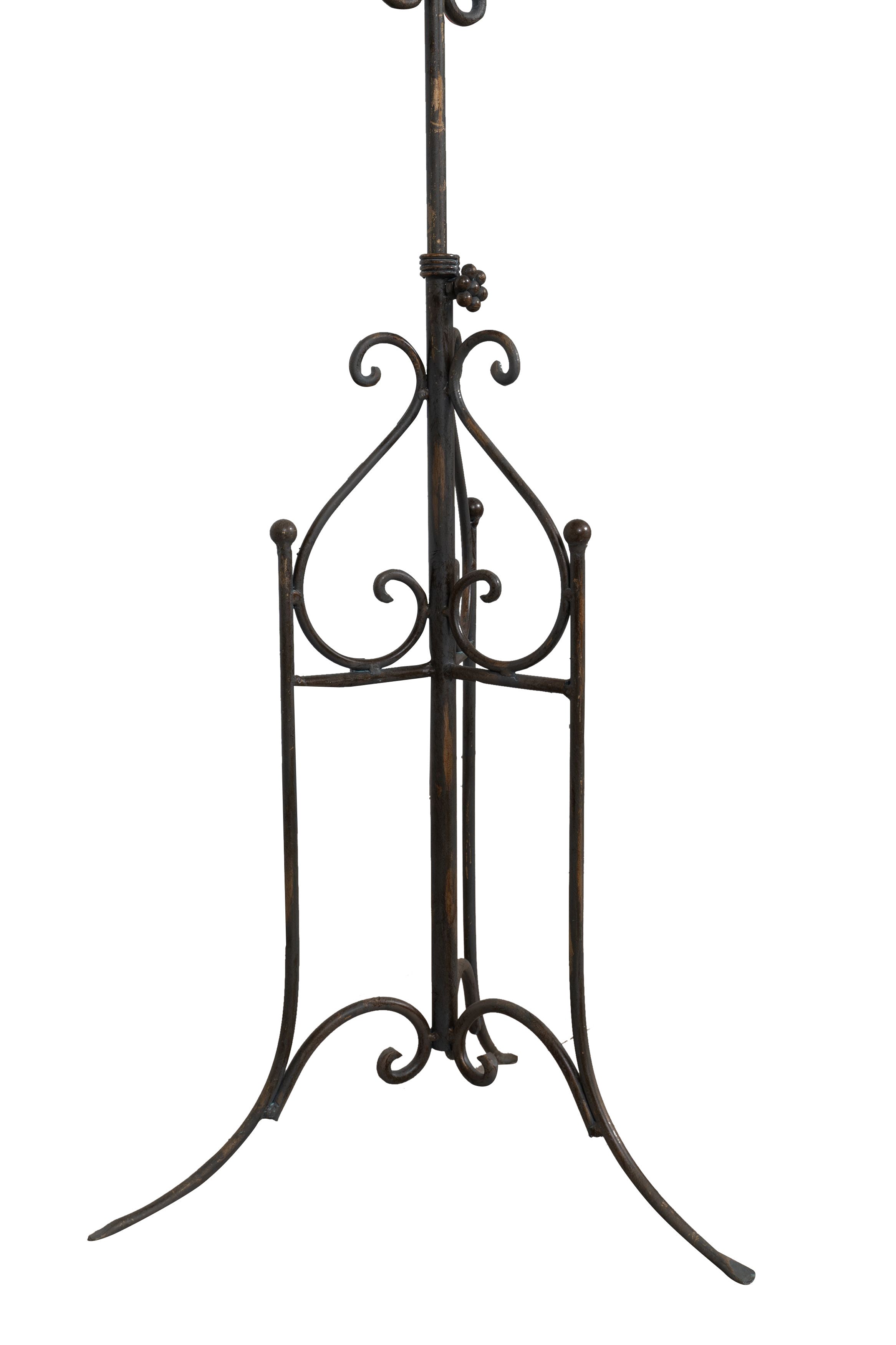 Biscottini Leggio da terra in ferro battuto pieno finitura anticata L85xPR46xH140 cm