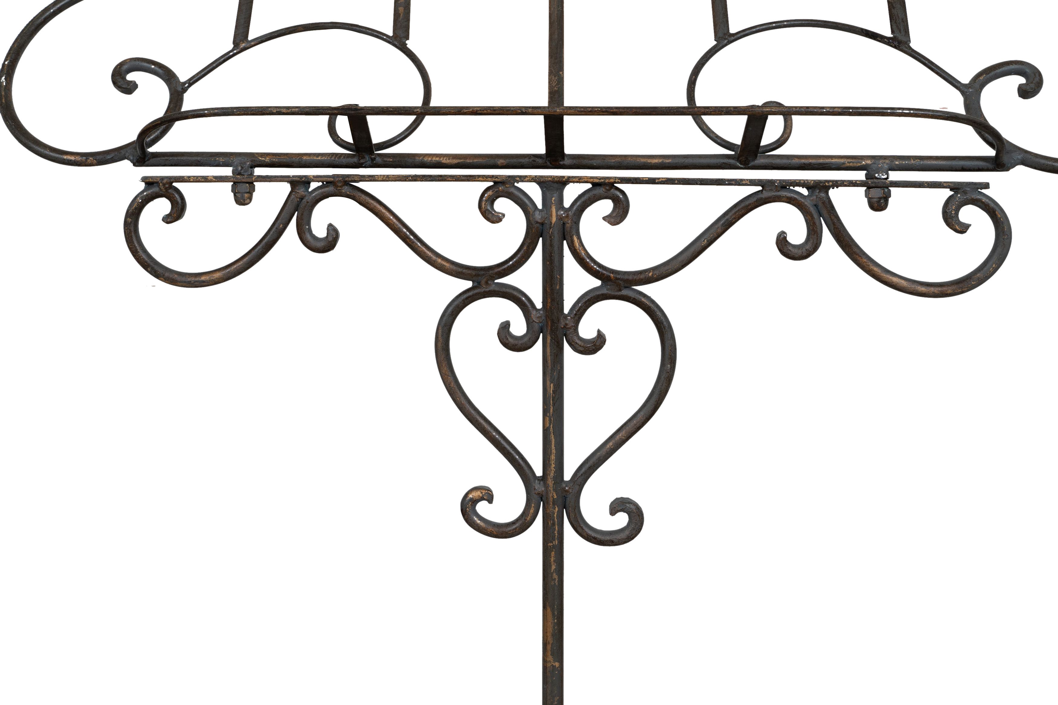 Biscottini Leggio da terra in ferro battuto pieno finitura anticata L85xPR50xH140 cm