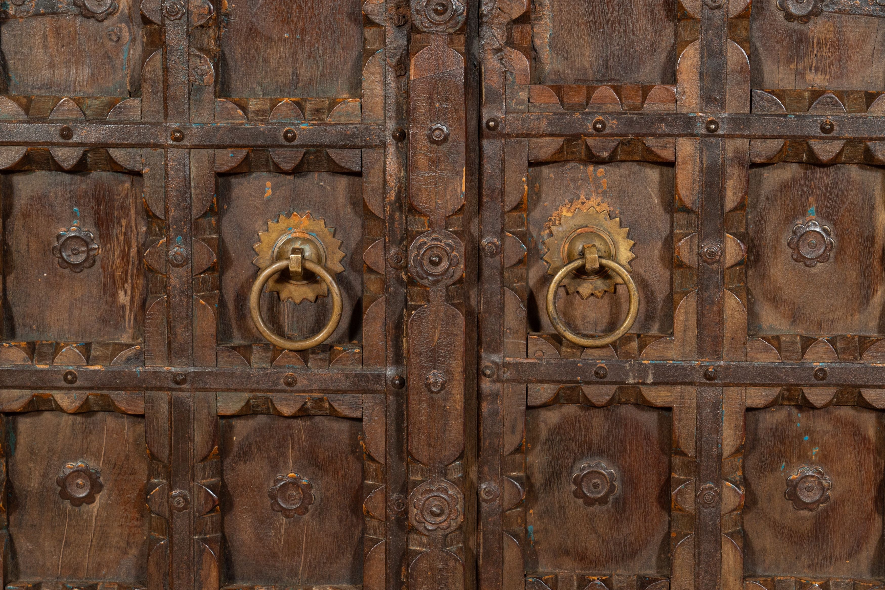Biscottini Porta portone in legno massello e ferro da interno o da esterno vecchia e antica medievale scorrevole