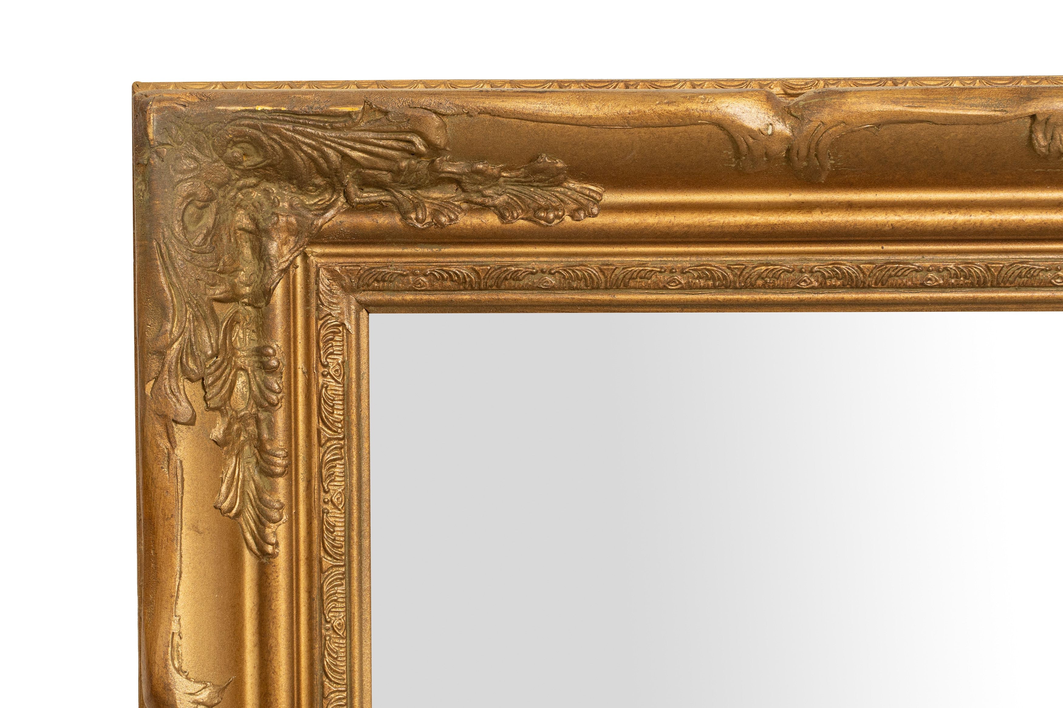 Biscottini Specchio Specchiera da parete e appendere verticale/orizzontale L64xPR4xH74 cm finitura foglia oro anticato.