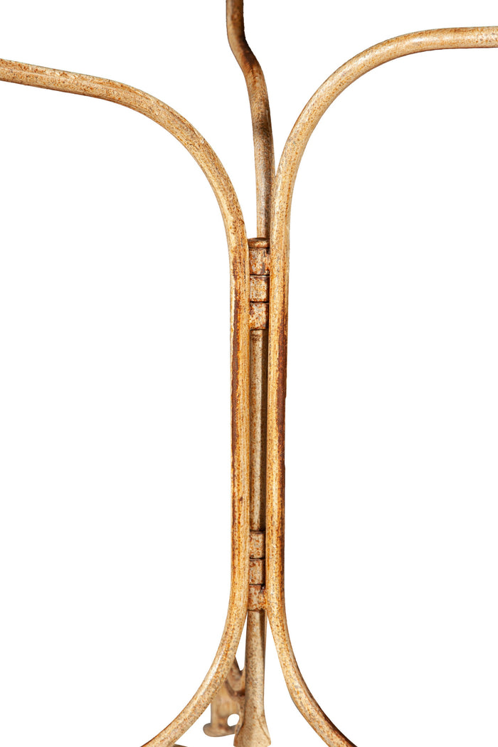 Biscottini TAVOLO ROTONDO PIEGHEVOLE IN FERRO BATTUTO FINITURA CREMA ANTICATA dimensioni