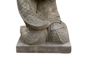 Biscottini Vecchia statua in pietra raffigurante un uomo con un pesce Molto solida robusta