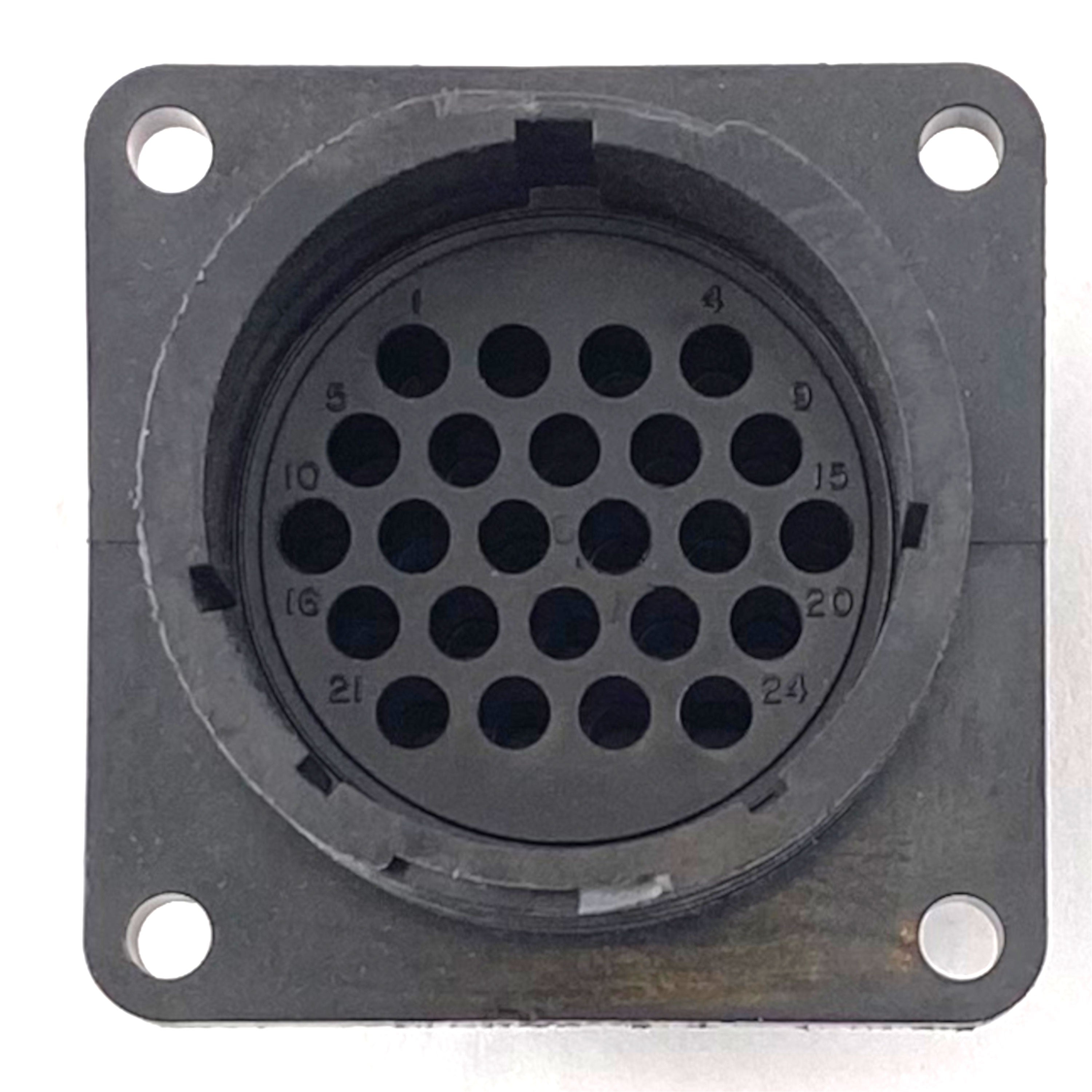 Connettore 24 poli per contatti maschi da pannello CPC1 Te connectivity