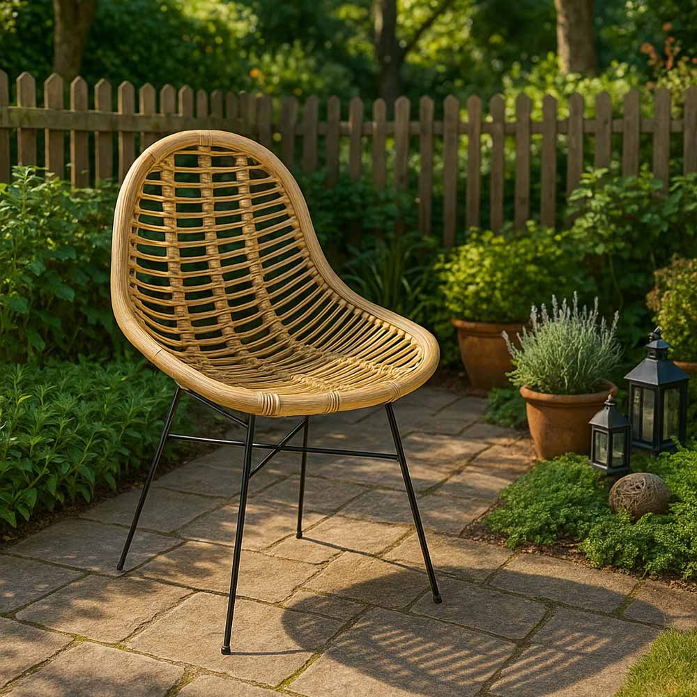 Poltrona sedia bety in vero legno di bambù di con gambe in ferro verniciato