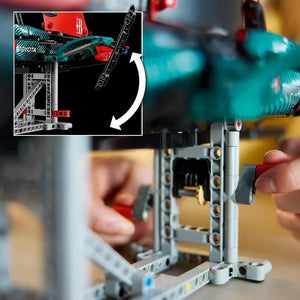 LEGO Technic 42174 Yacht Emirates Team New Zealand AC75 - Kit di costruzione per adulti