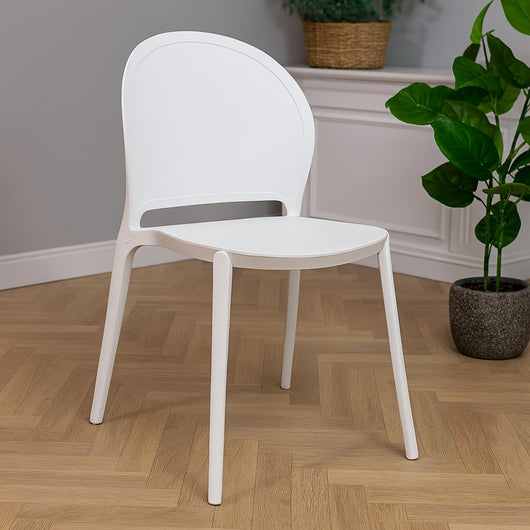 SEDIA INES 54X48XH81CM BIANCA.