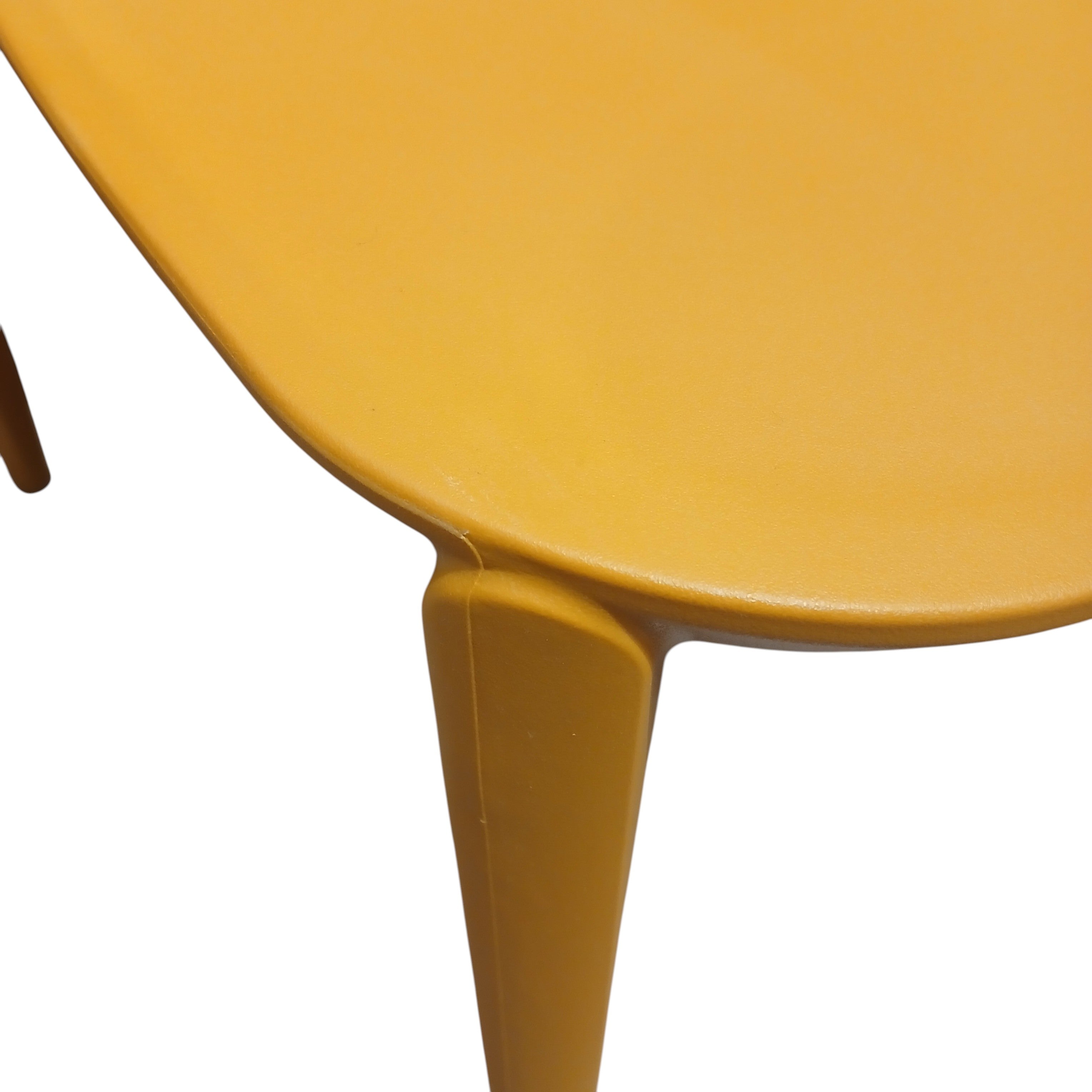 SEDIA INES 54X48XH81CM GIALLA.