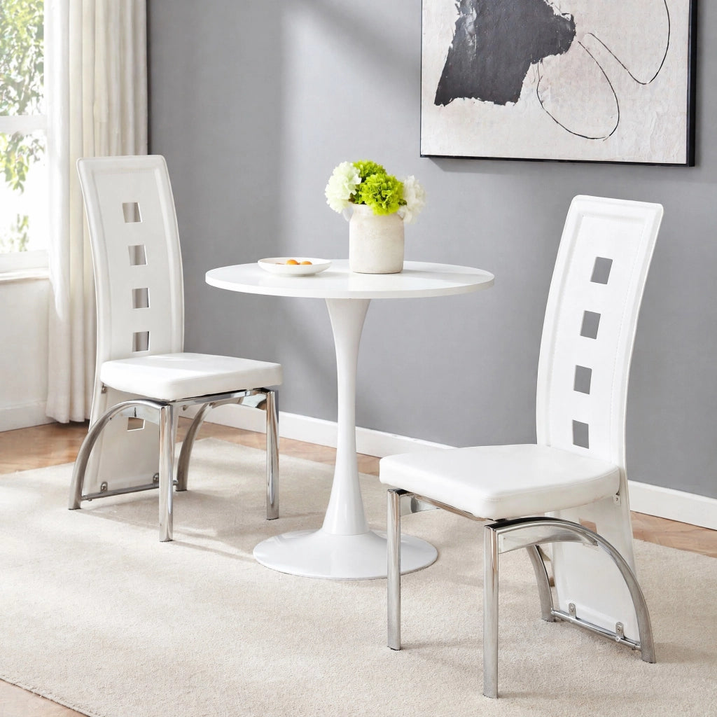 Set di 2 sedie da pranzo moderne in PU bianco con gambe in metallo argento, design con motivo geometrico