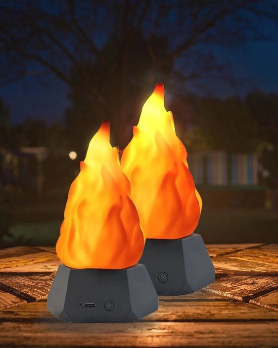 Lampada LED Ricaricabile - Illuminazione Flickerante per Appartamento, Terrazza e Campeggio Esterno (2 Pezzi)