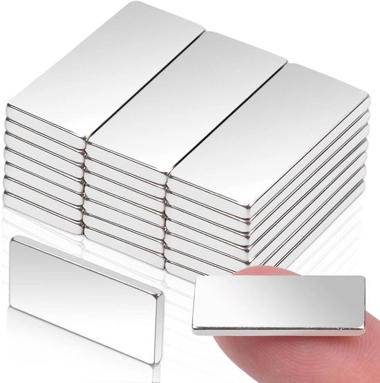 Magnetici 44 pezzi, magneti neodimio extra forti, 20 x 8 x 1,5 mm magneti rettangolari, magneti forti per lavagne bianche, magneti adesivi, magneti forti di terra rara per lavagne magnetiche, ripiani di cucina, lavagne magnetiche