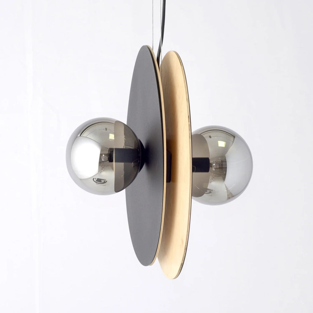 Sospensione Minimal Nordica Brigid 2 Luci In Acciaio Nero E Legno Vetro Fumè