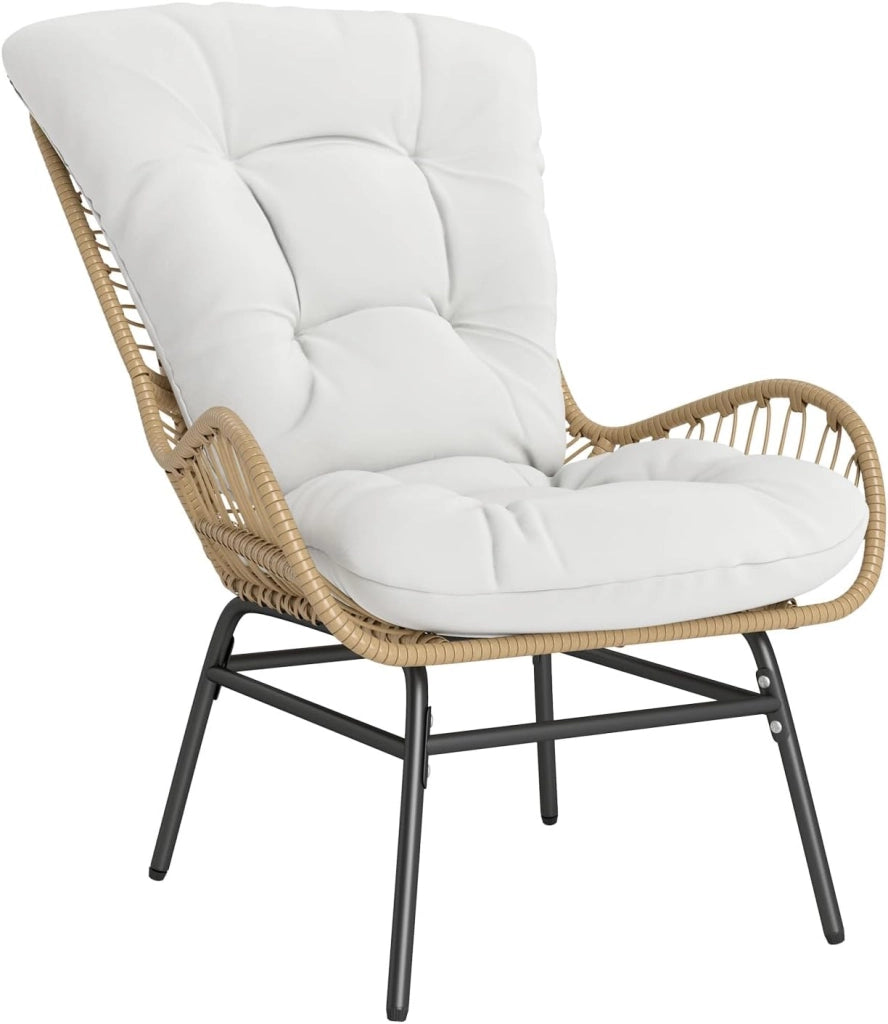 Poltrona da esterno, Sedia da giardino in rattan PE con cuscino imbottito, schienale reclinabile, braccioli curvi, poltrona relax per interni ed esterni, 84 x 70 x 88 cm