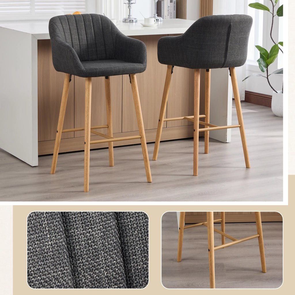 Sgabello da bar con schienale alto e braccioli; seduta in lino e gambe in legno di gomma; per cucina e isola; nero; 58.5 × 55 × 104 cm