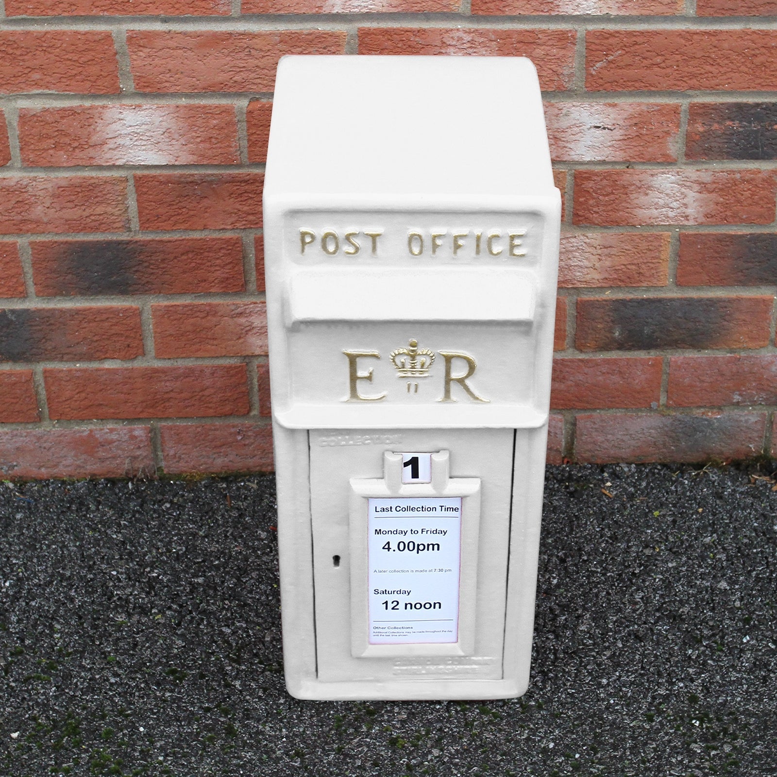 Cassetta Postale per le Lettere in Stile Britannico Inglese in Ghisa da Esterno Bocchetta Lettere Standard UK - con Piedistallo - Bianco