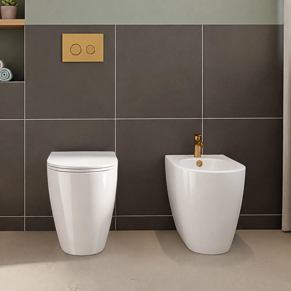 Sedile wc bianco in termoindurente con chiusura soft close per sanitari Kyoto