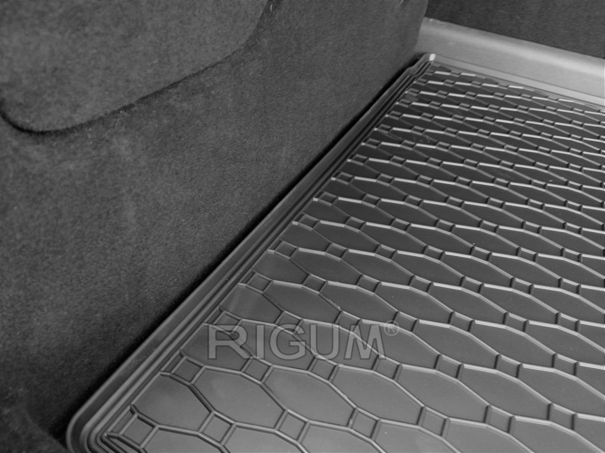 131B-421095 - Tappeto gomma baule - Mercedes Classe B W246 dal 2011 al 2019