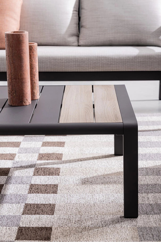 Set 4 Pezzi Salotto da Giardino con Divano 2 Poltrone e Tavolino in Alluminio e Polywood Elna Antracite