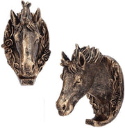 Due Accessori per Parete a forma di Testa di Cavallo in Oro Antico